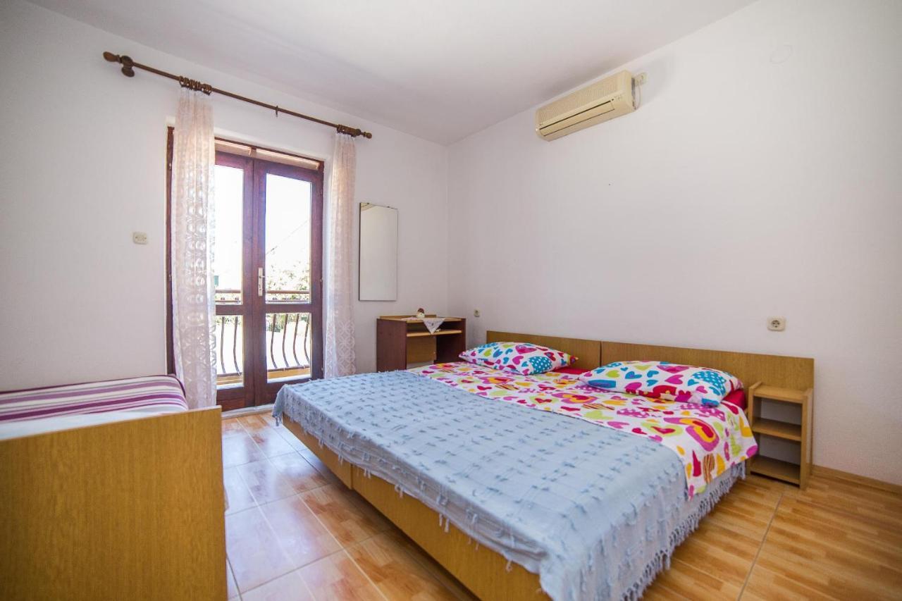 Apartments&Rooms Drpić Splitska Zewnętrze zdjęcie